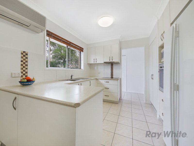 Photo - 17 Warrachie Street, Bracken Ridge QLD 4017 - Image 5