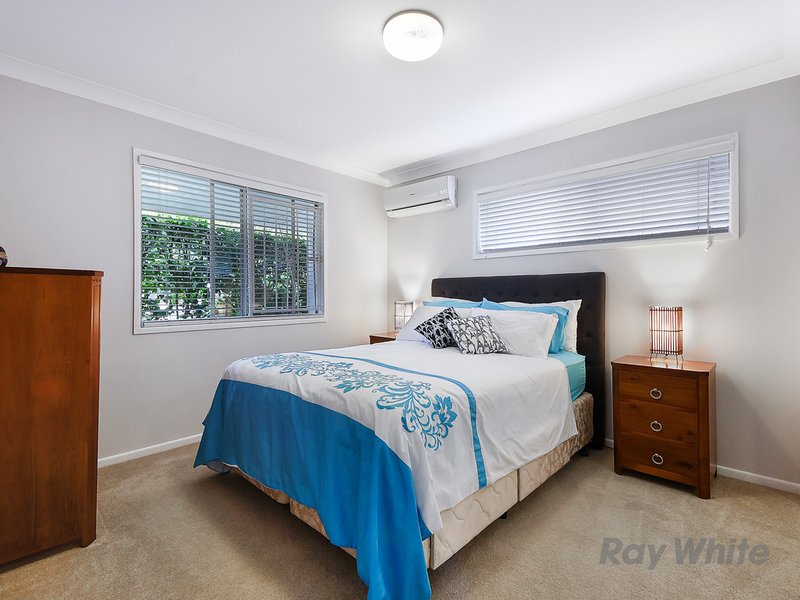 Photo - 17 Warrachie Street, Bracken Ridge QLD 4017 - Image 8