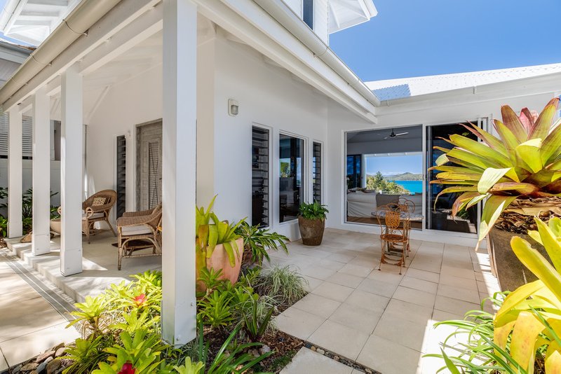 Photo - 17 Warrain Street, Shute Harbour QLD 4802 - Image 12