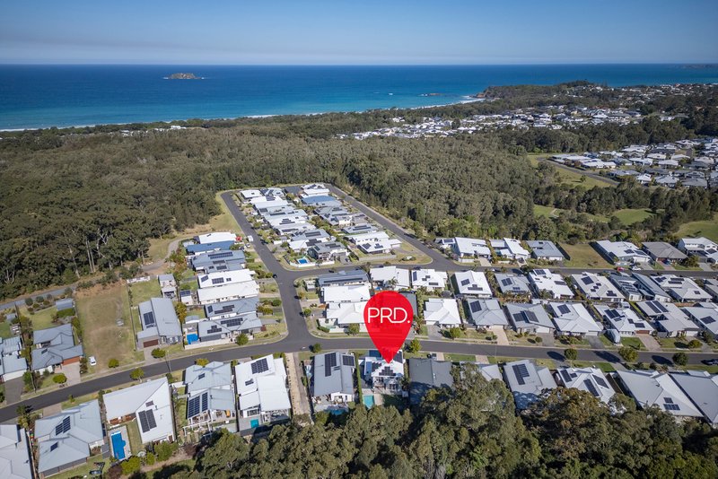 Photo - 17 Watergum Close, Sapphire Beach NSW 2450 - Image 32