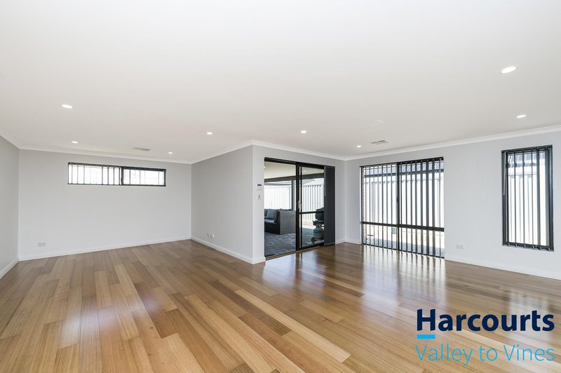 Photo - 17 Waterhouse Street, Brabham WA 6055 - Image 21