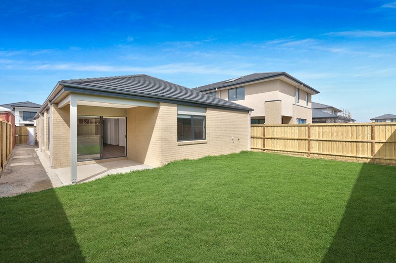 Photo - 17 Wateribbon Road, Officer VIC 3809 - Image 13