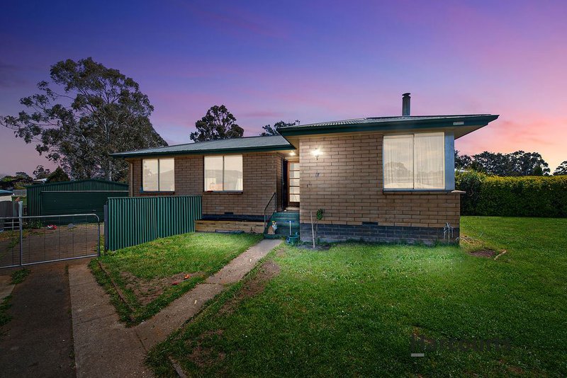 17 Waterloo Street, Ravenswood TAS 7250