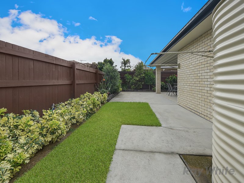 Photo - 17 Waterway Crescent, Murrumba Downs QLD 4503 - Image 22