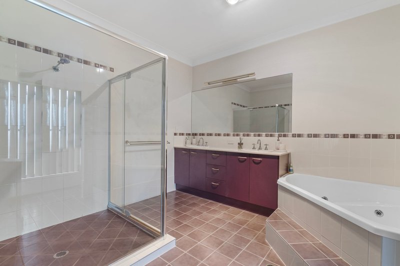 Photo - 17 Wattle Grove Drive, Ningi QLD 4511 - Image 15