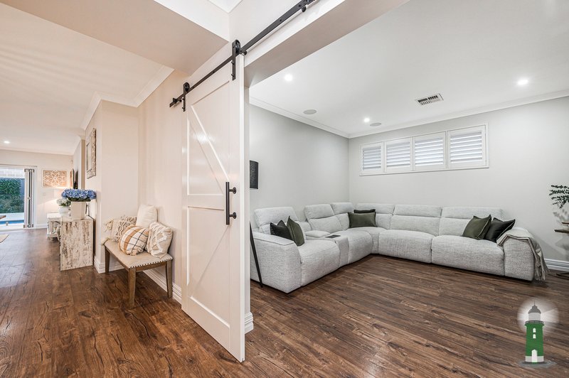 Photo - 17 Wattleseed Avenue, Treeby WA 6164 - Image 19