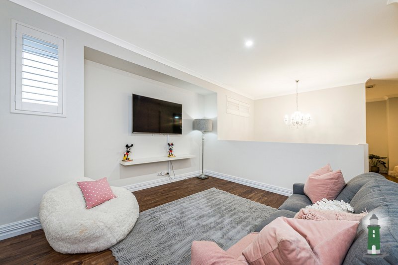 Photo - 17 Wattleseed Avenue, Treeby WA 6164 - Image 26