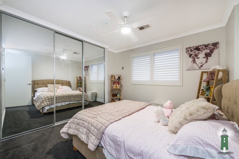 Photo - 17 Wattleseed Avenue, Treeby WA 6164 - Image 29