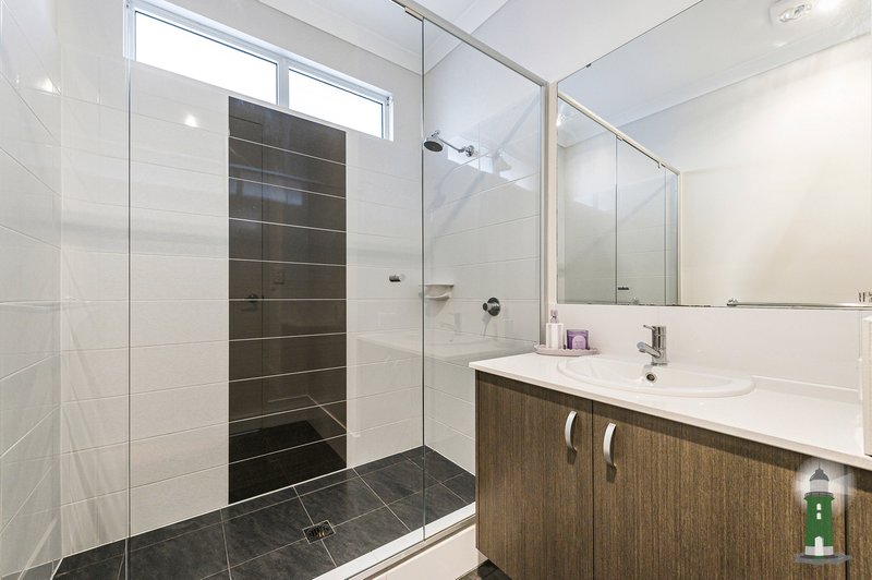 Photo - 17 Wattleseed Avenue, Treeby WA 6164 - Image 33