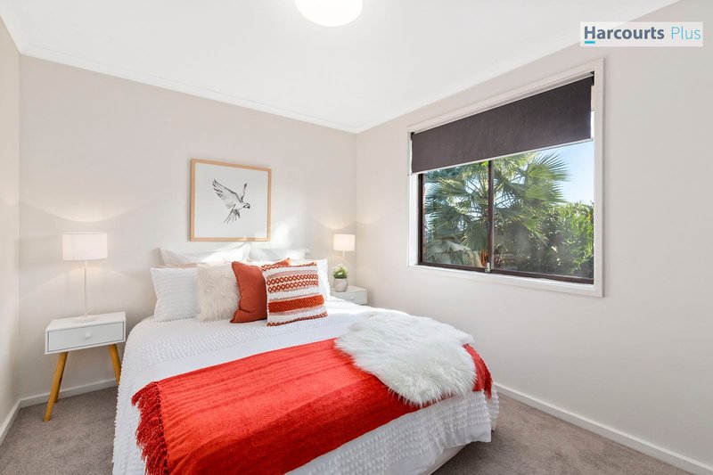 Photo - 17 Wayside Drive, Hallett Cove SA 5158 - Image 10