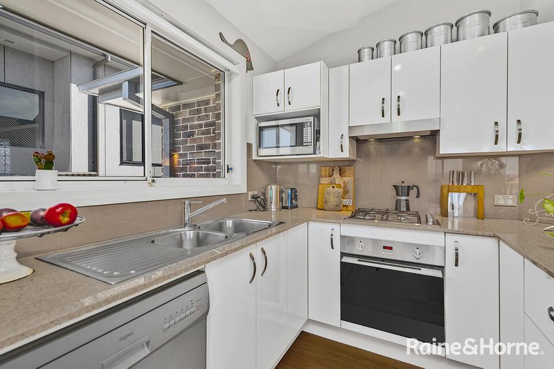 Photo - 1/7 Webb Street, East Gosford NSW 2250 - Image 5