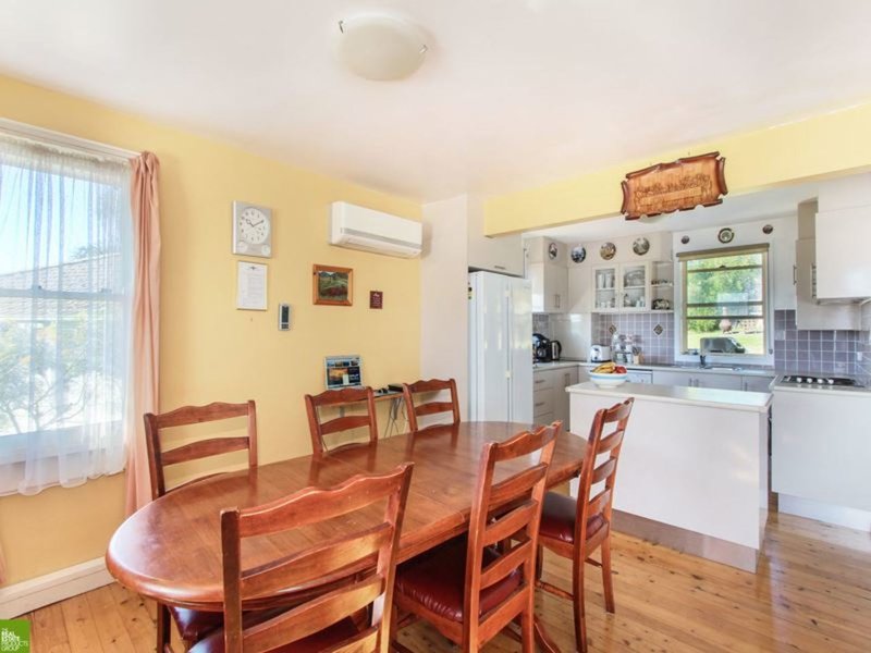 Photo - 17 Weemala Crescent, Koonawarra NSW 2530 - Image 3