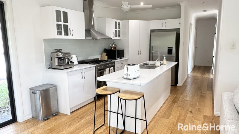 Photo - 17 Weiss Close, Tingira Heights NSW 2290 - Image 3