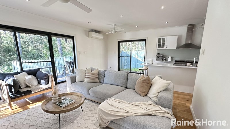 Photo - 17 Weiss Close, Tingira Heights NSW 2290 - Image 4