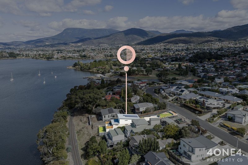 Photo - 17 Wendourie Parade, Austins Ferry TAS 7011 - Image 1