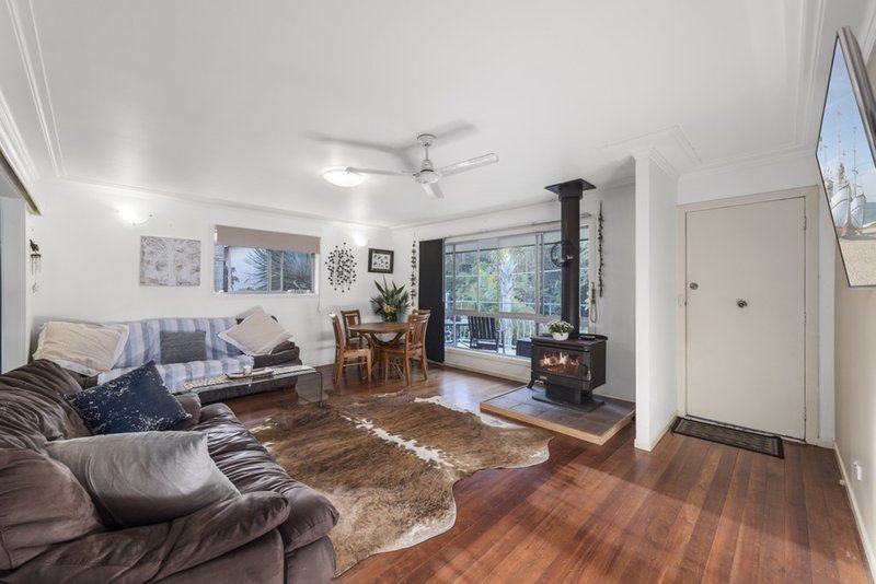 Photo - 17 Wentworth Ave , Coffs Harbour NSW 2450 - Image 5