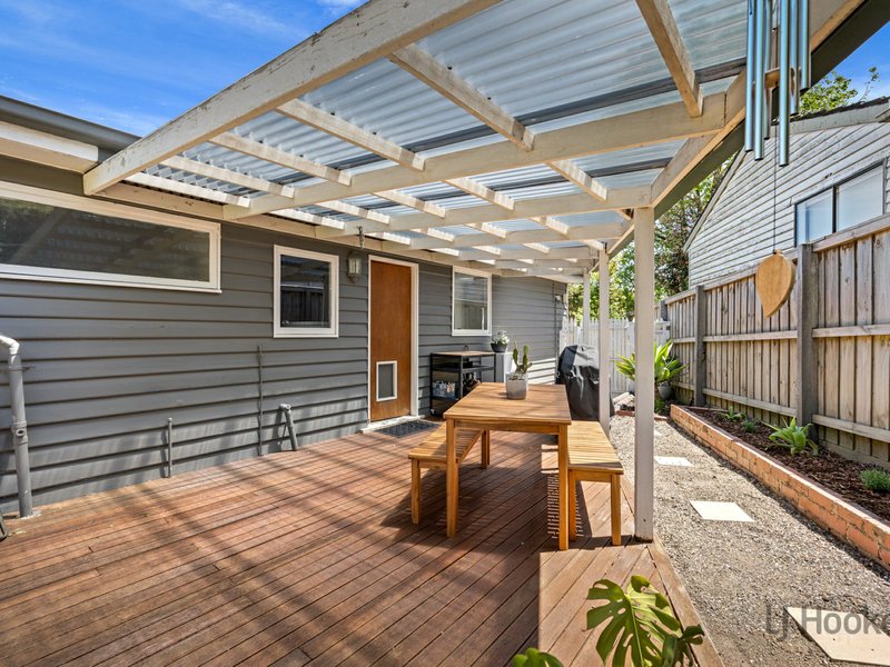 Photo - 17 Weyburn Road, Boronia VIC 3155 - Image 11