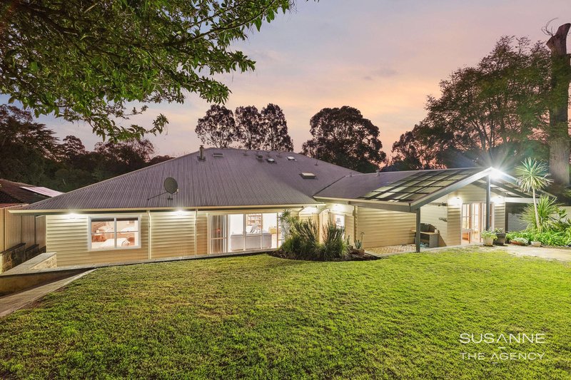 Photo - 17 Wheelwright Road, Lesmurdie WA 6076 - Image 5