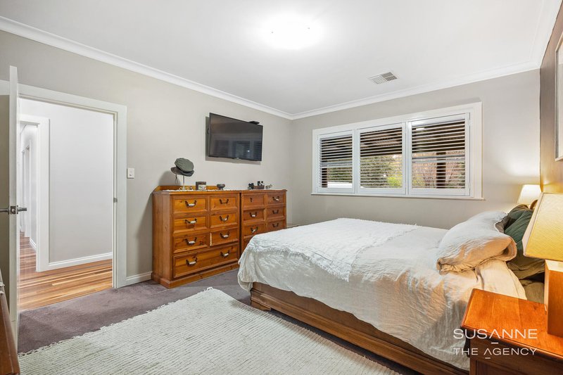 Photo - 17 Wheelwright Road, Lesmurdie WA 6076 - Image 20