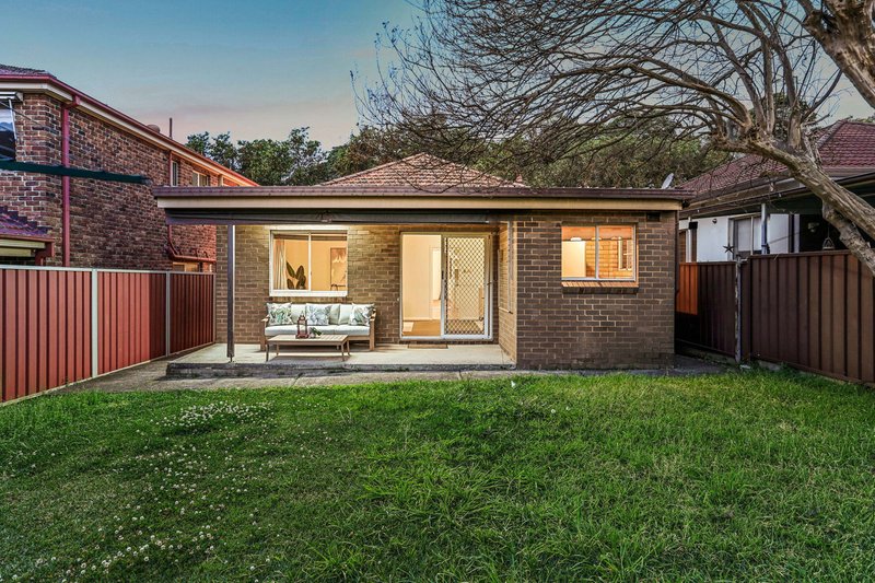 Photo - 17 Whitfield Avenue, Ashbury NSW 2193 - Image 9