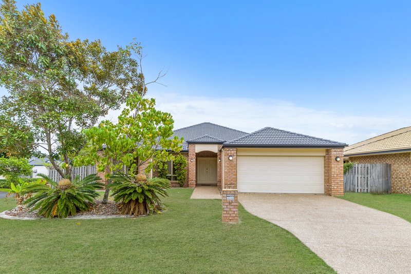 17 Whitfield Crescent, North Lakes QLD 4509