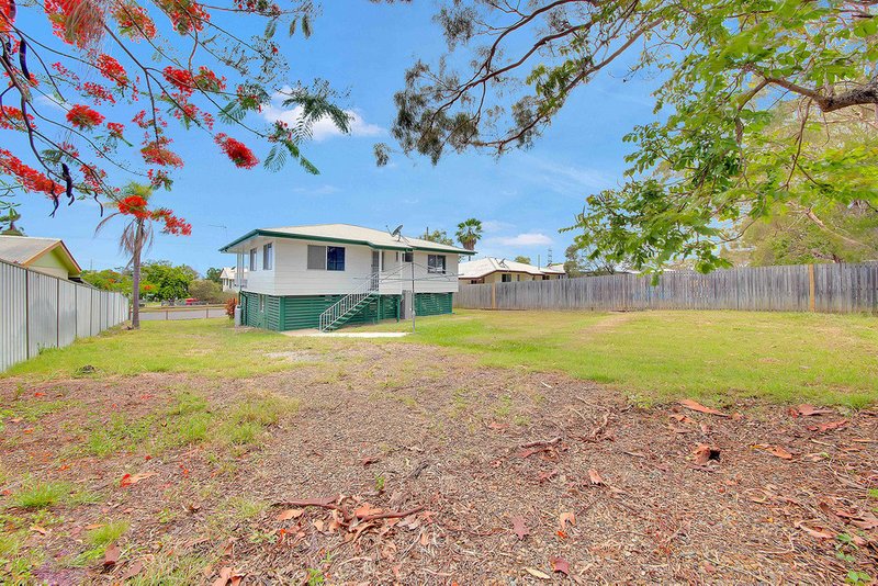 Photo - 17 Whiting Street, Toolooa QLD 4680 - Image 14