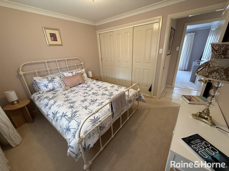 Photo - 1/7 Whitney Place, Orange NSW 2800 - Image 14