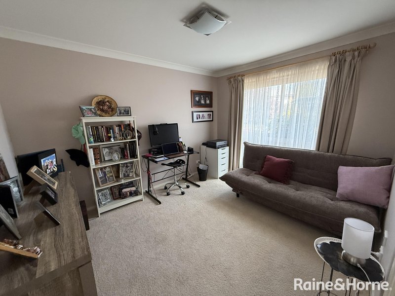 Photo - 1/7 Whitney Place, Orange NSW 2800 - Image 15