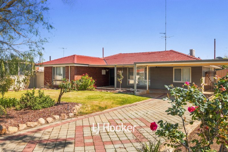 Photo - 17 Wickham Way, Australind WA 6233 - Image 1