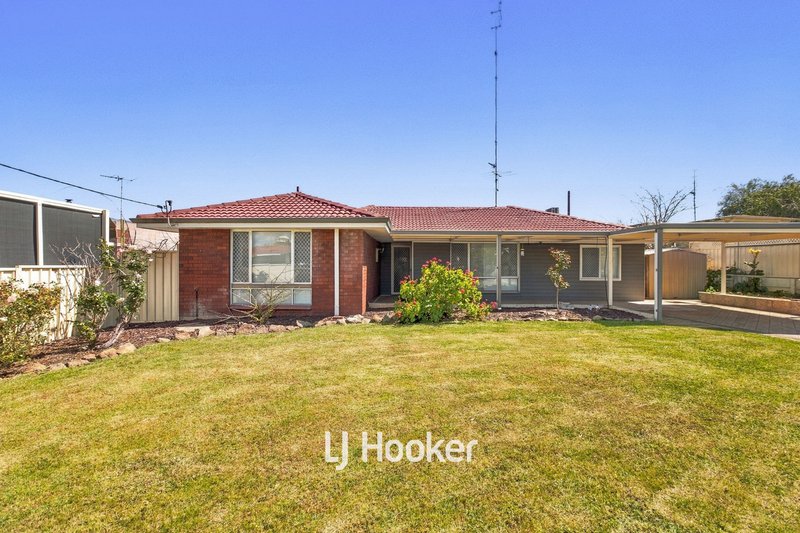 Photo - 17 Wickham Way, Australind WA 6233 - Image 2