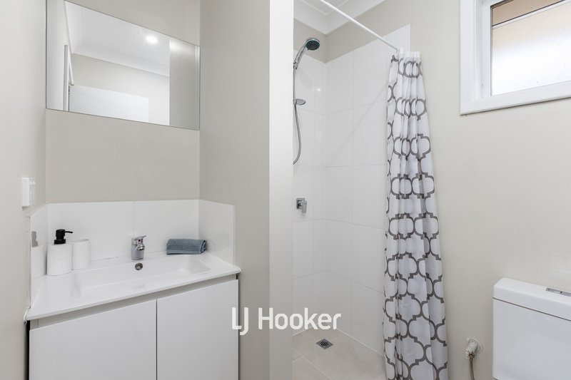 Photo - 17 Wickham Way, Australind WA 6233 - Image 14
