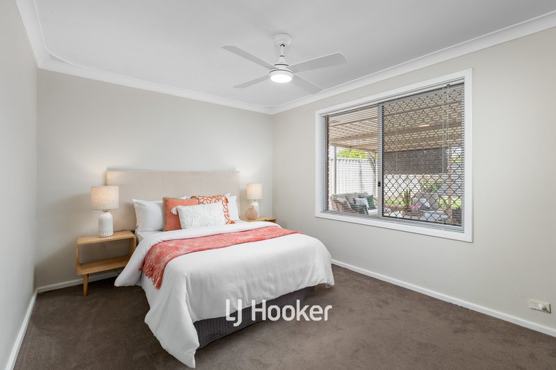 Photo - 17 Wickham Way, Australind WA 6233 - Image 15