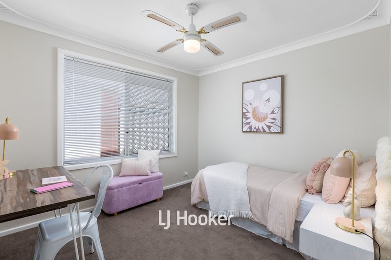 Photo - 17 Wickham Way, Australind WA 6233 - Image 18