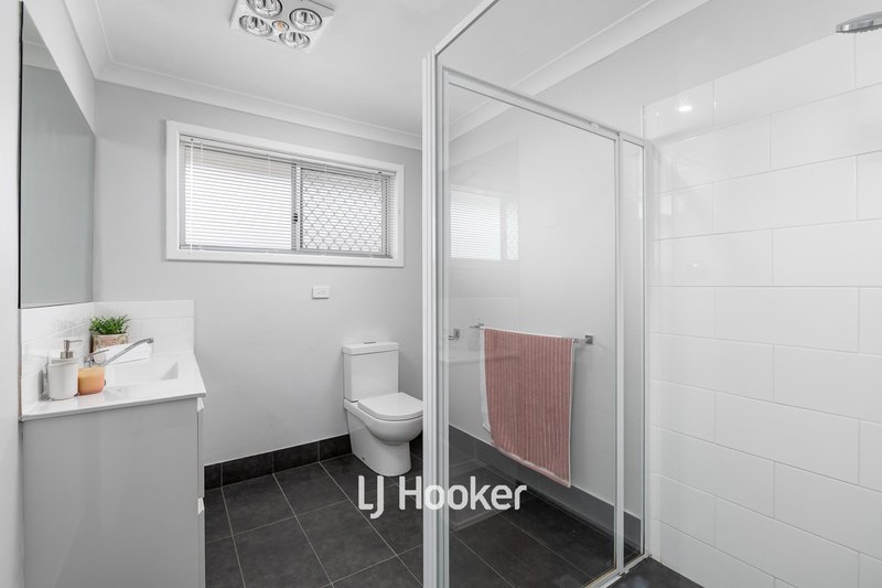 Photo - 17 Wickham Way, Australind WA 6233 - Image 19