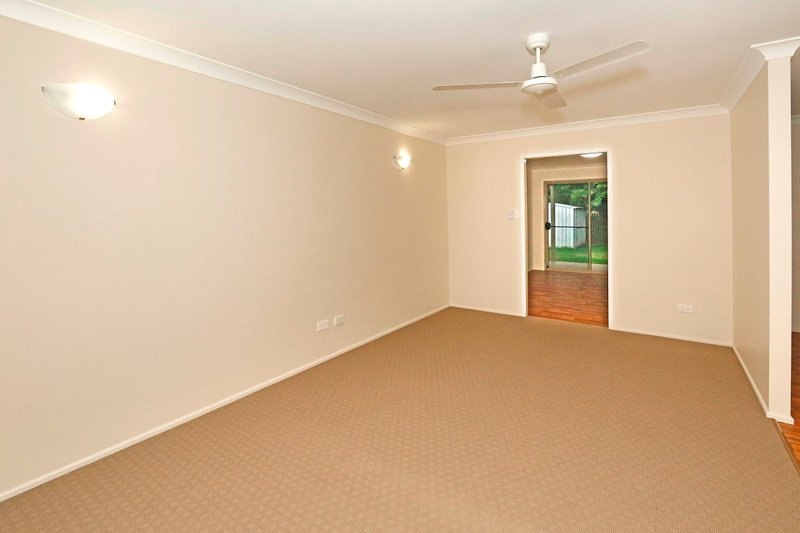 Photo - 17 Wigginton Street, Frenchville QLD 4701 - Image 3