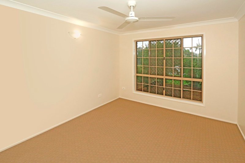 Photo - 17 Wigginton Street, Frenchville QLD 4701 - Image 10