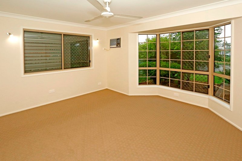 Photo - 17 Wigginton Street, Frenchville QLD 4701 - Image 11