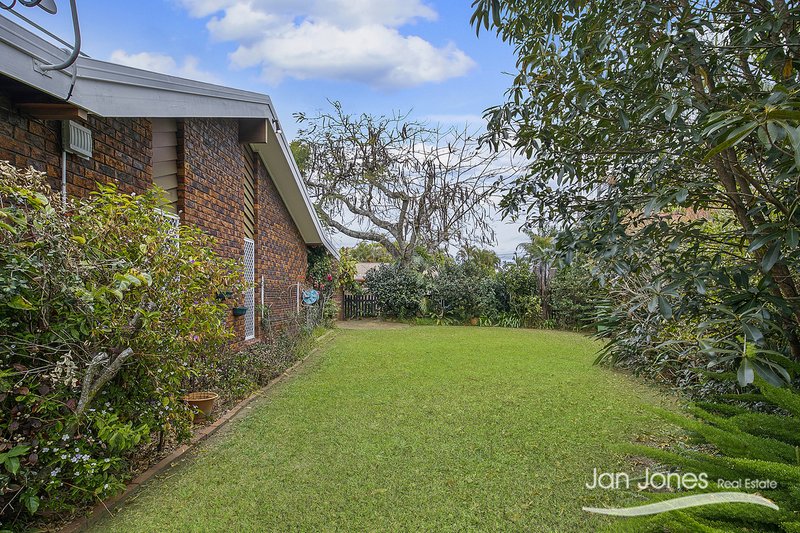 Photo - 17 Willow St , Kippa-Ring QLD 4021 - Image 17