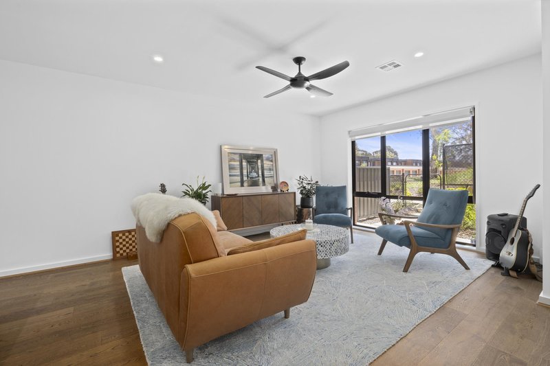Photo - 17 Willunga Court, Watson ACT 2602 - Image 14