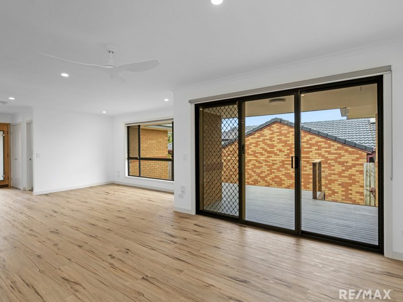 Photo - 17 Willunga Place, Merrimac QLD 4226 - Image 4