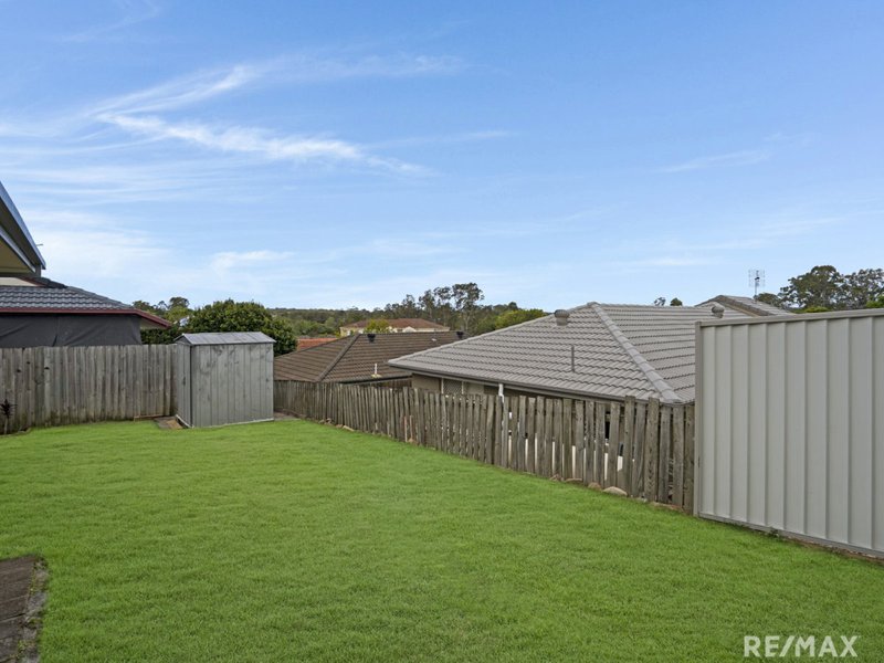 Photo - 17 Willunga Place, Merrimac QLD 4226 - Image 15