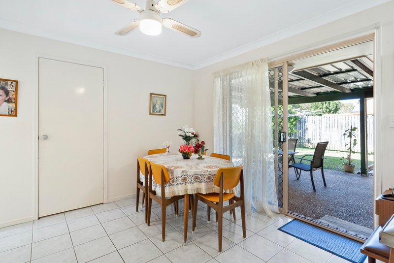 Photo - 17 Wimborne Road, Alexandra Hills QLD 4161 - Image 9