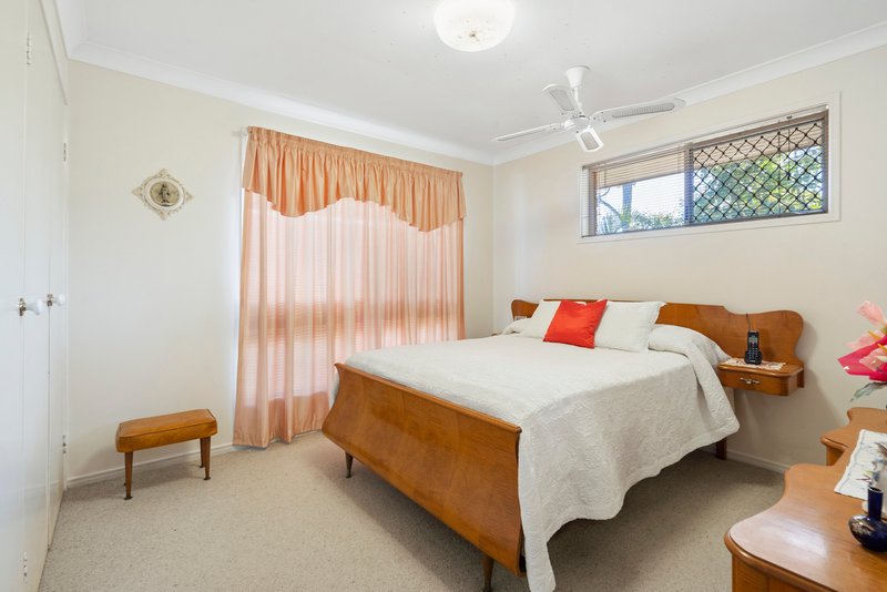 Photo - 17 Wimborne Road, Alexandra Hills QLD 4161 - Image 12