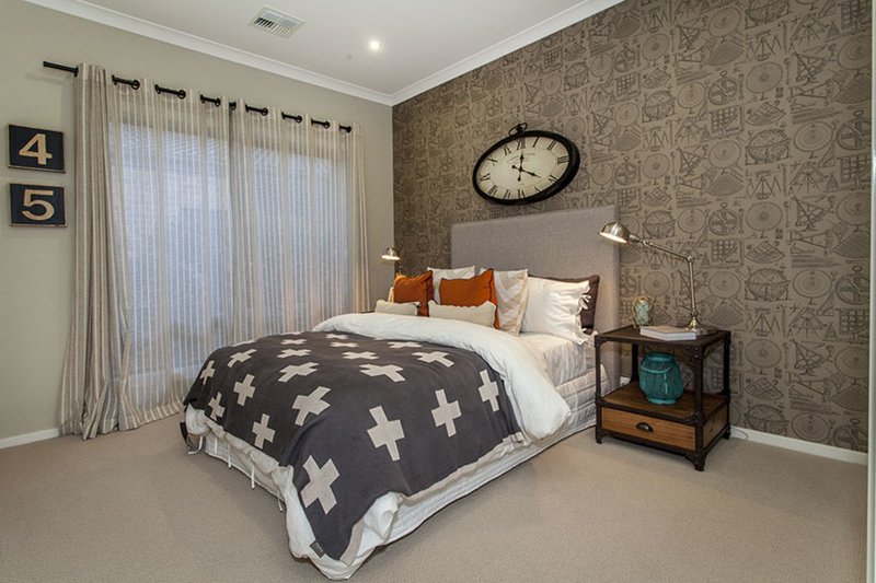 Photo - 17 Winchcombe Way, Cranbourne North VIC 3977 - Image 18