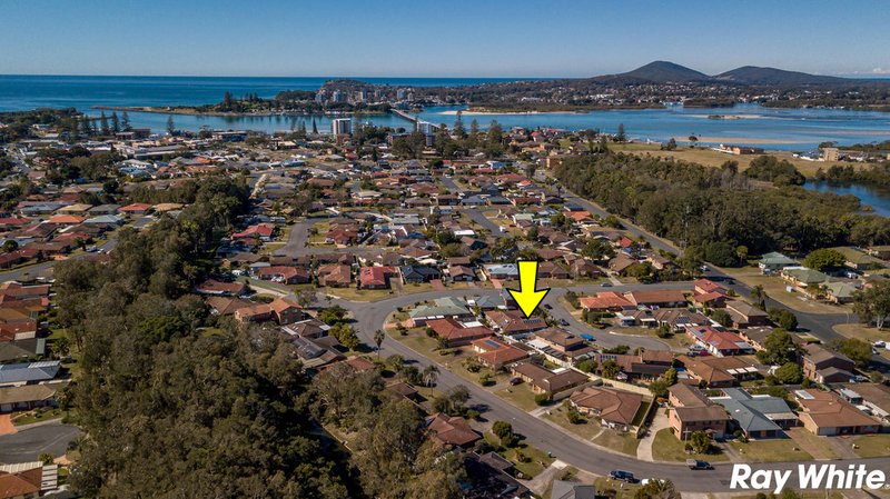 Photo - 1/7 Windsor Place, Tuncurry NSW 2428 - Image 3