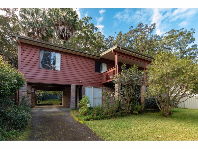 Photo - 17 Windsor Street, Tarbuck Bay NSW 2428 - Image 2