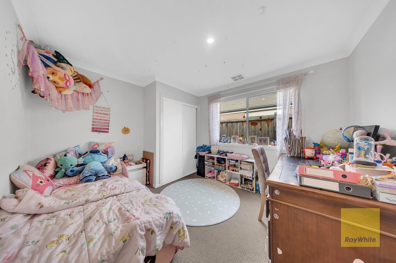 Photo - 17 Wingfield Parkway, Williams Landing VIC 3027 - Image 15