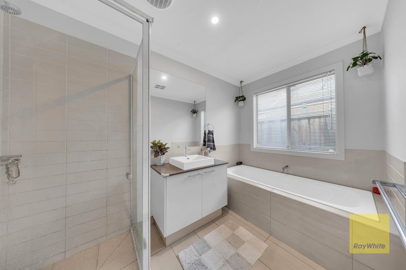 Photo - 17 Wingfield Parkway, Williams Landing VIC 3027 - Image 17