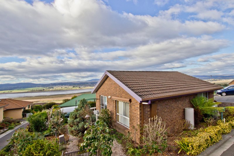 17 Winifred Circle, Riverside TAS 7250