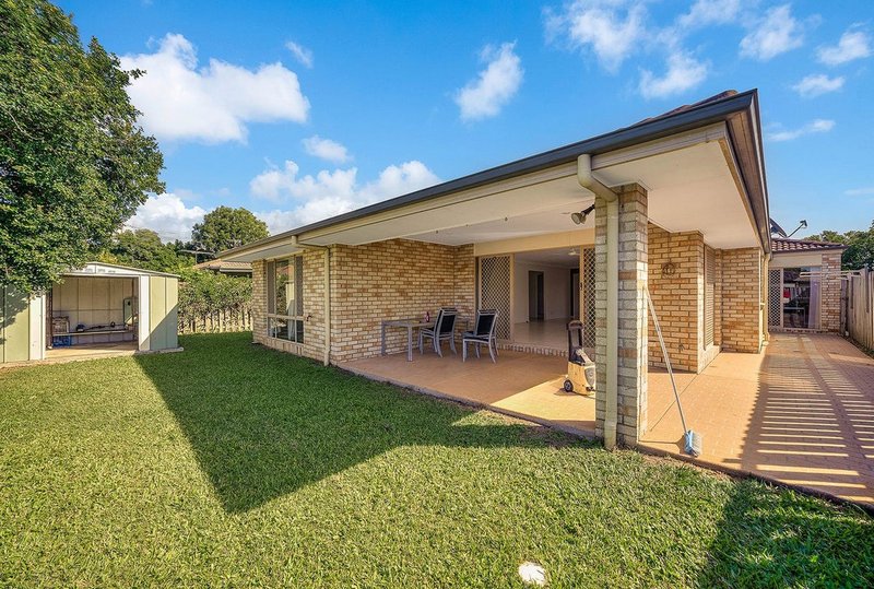 Photo - 17 Winzear Drive, Kallangur QLD 4503 - Image 13
